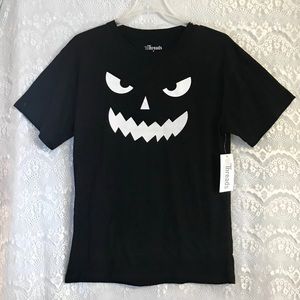 NWT Halloween Jack-O-Lantern 🎃 Face T-Shirt- Med
